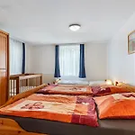 Hus Achtern Diek *
