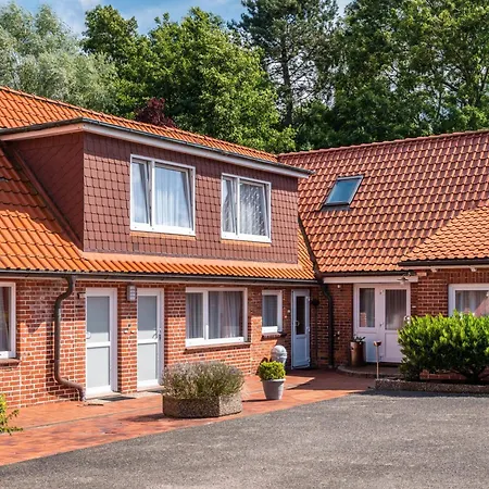 Hus Achtern Diek Apartament *